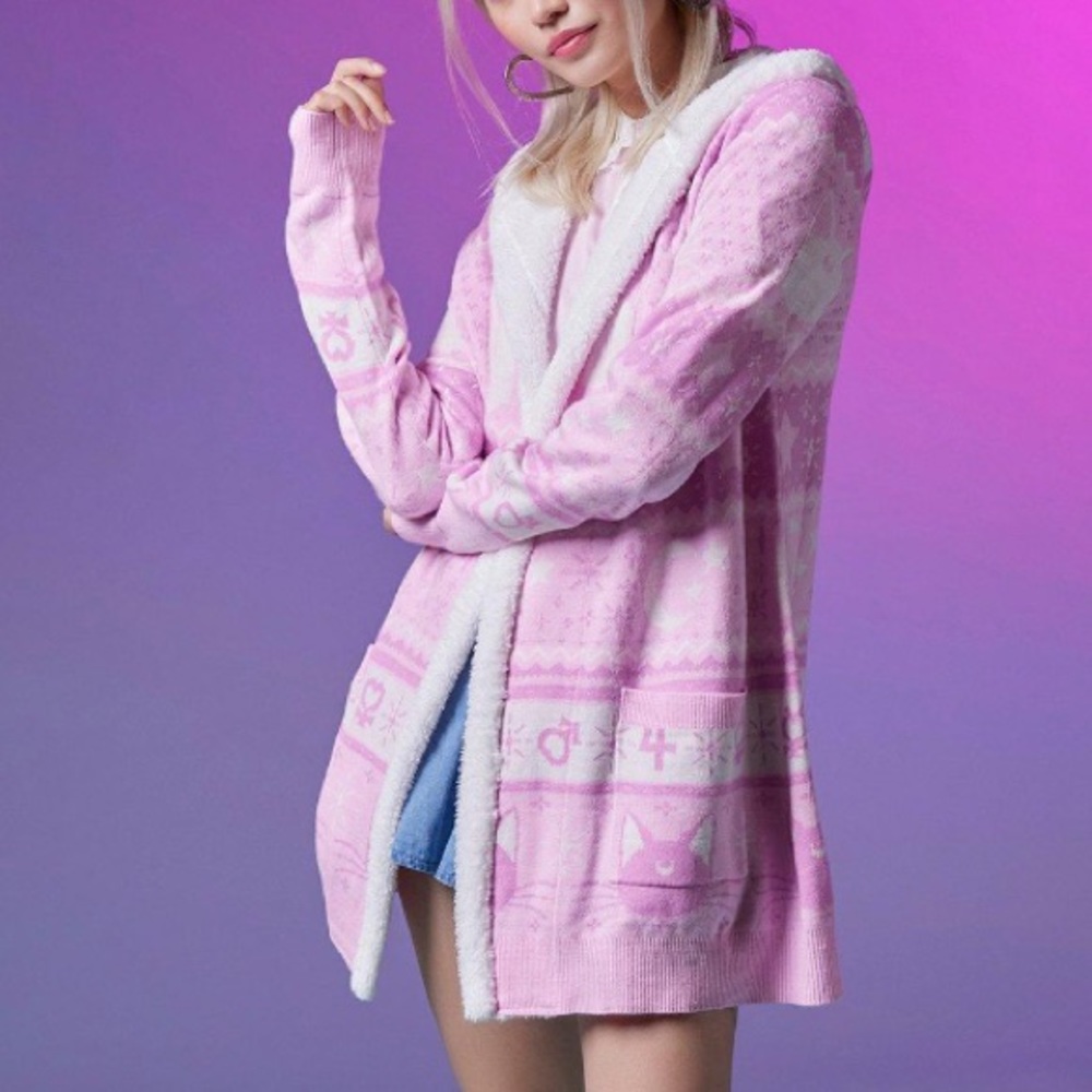 Pretty Guardian Sailor Moon Pink Fair‎ Isle Sherpa Open Cardigan Luna Hot Topic